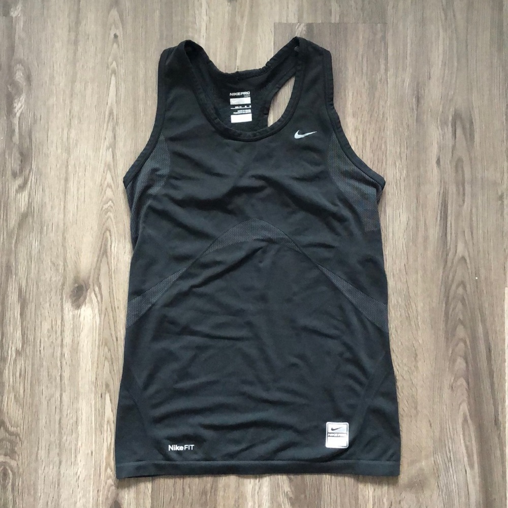 NIKE PRO Tight Tank